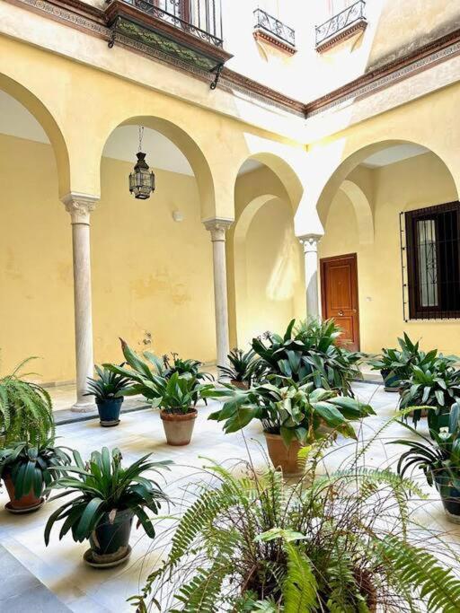 Hispalis San Nicolas Seville Exterior photo
